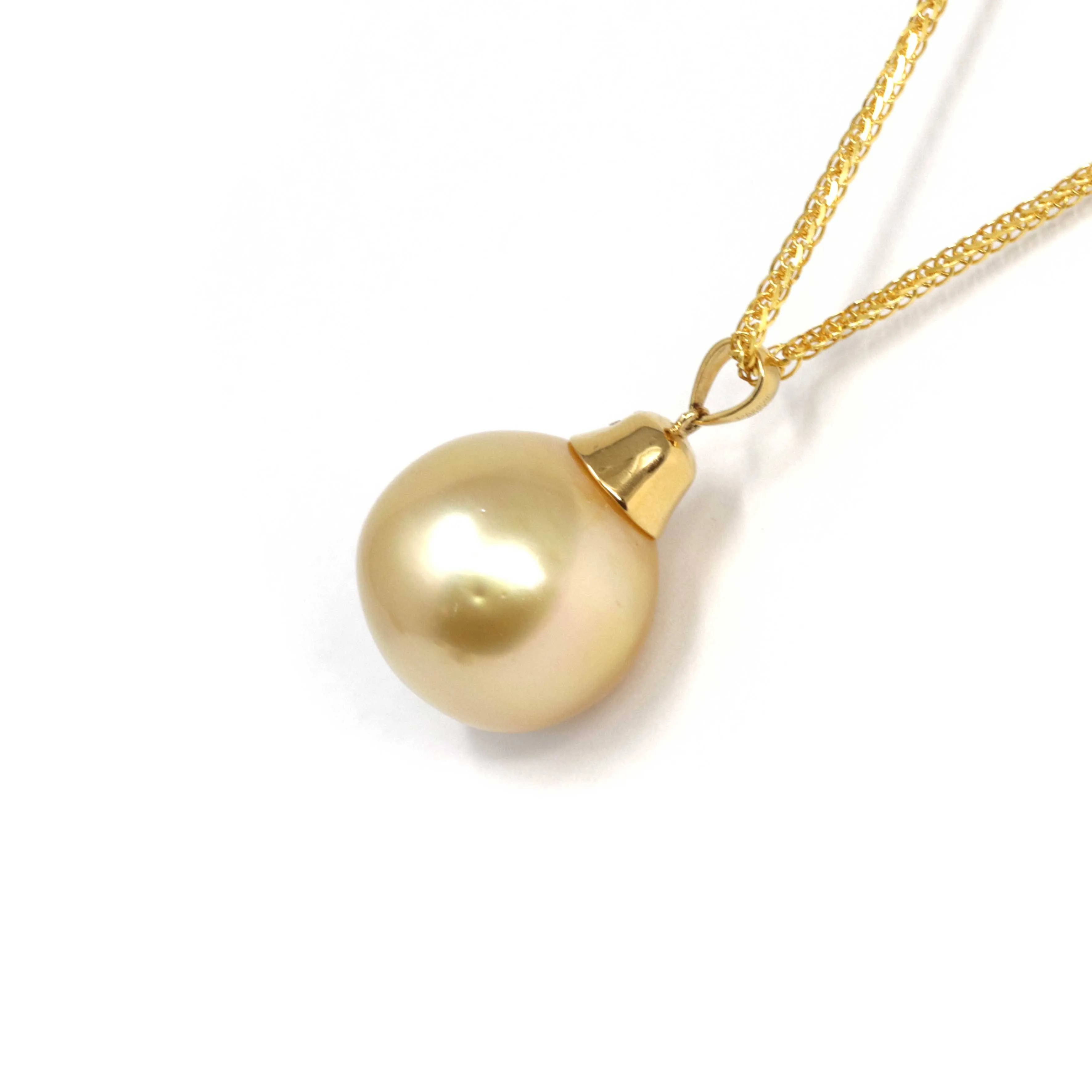 18k Gold Round Golden South Sea Cultured Pearl & Diamond Pendant Necklace for Women, AAA Quality