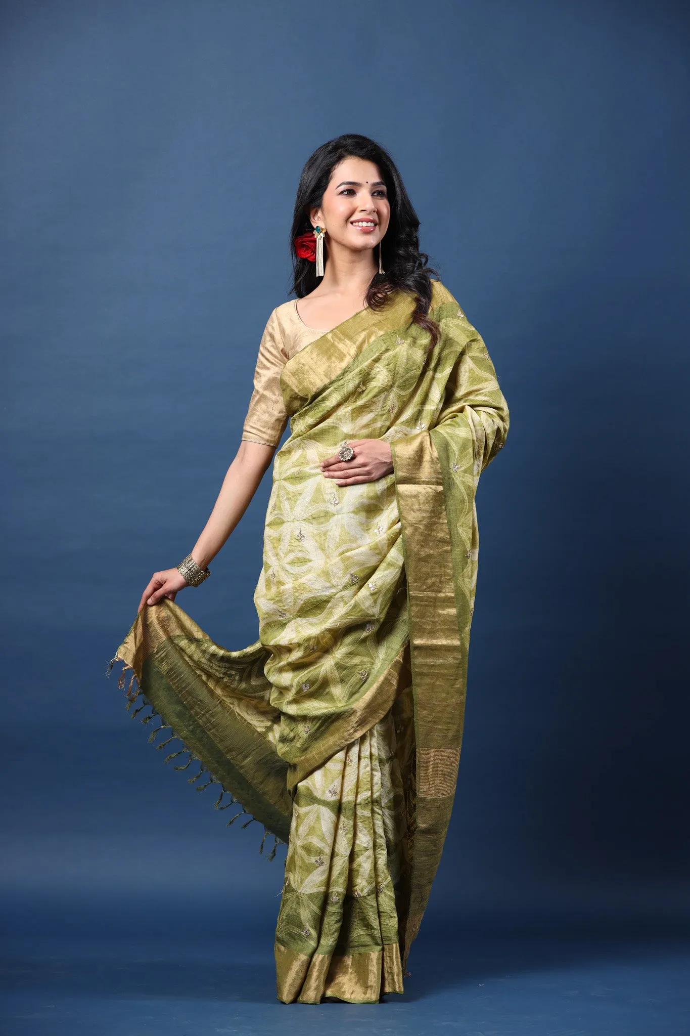 90Z660-RO Olive Green Printed Tussar Silk Saree with Zari Border