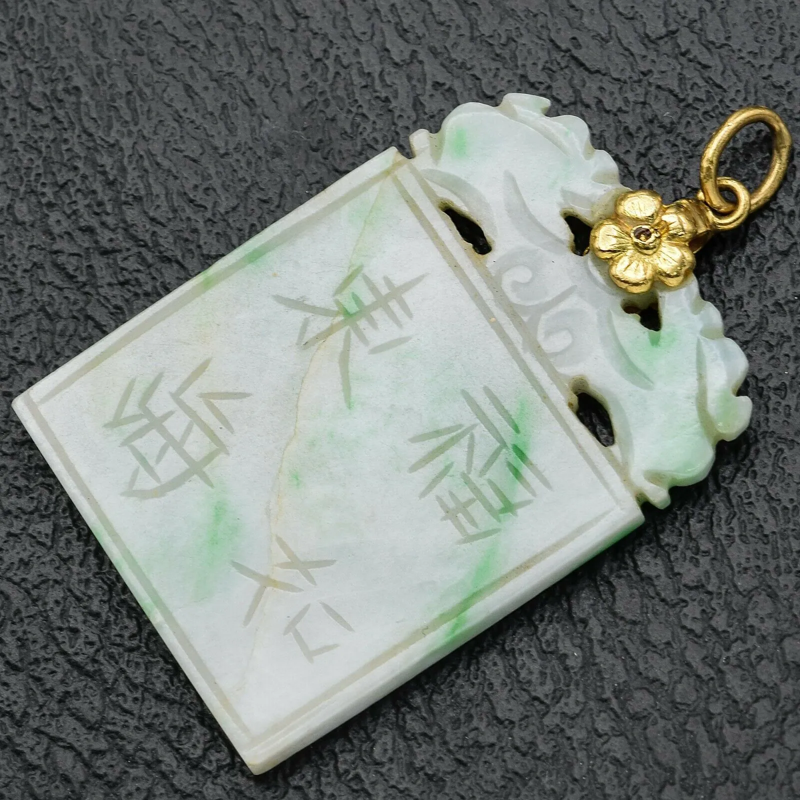 Antique 22K Yellow Gold Green Jade Carved Reversible Lucky Pendant