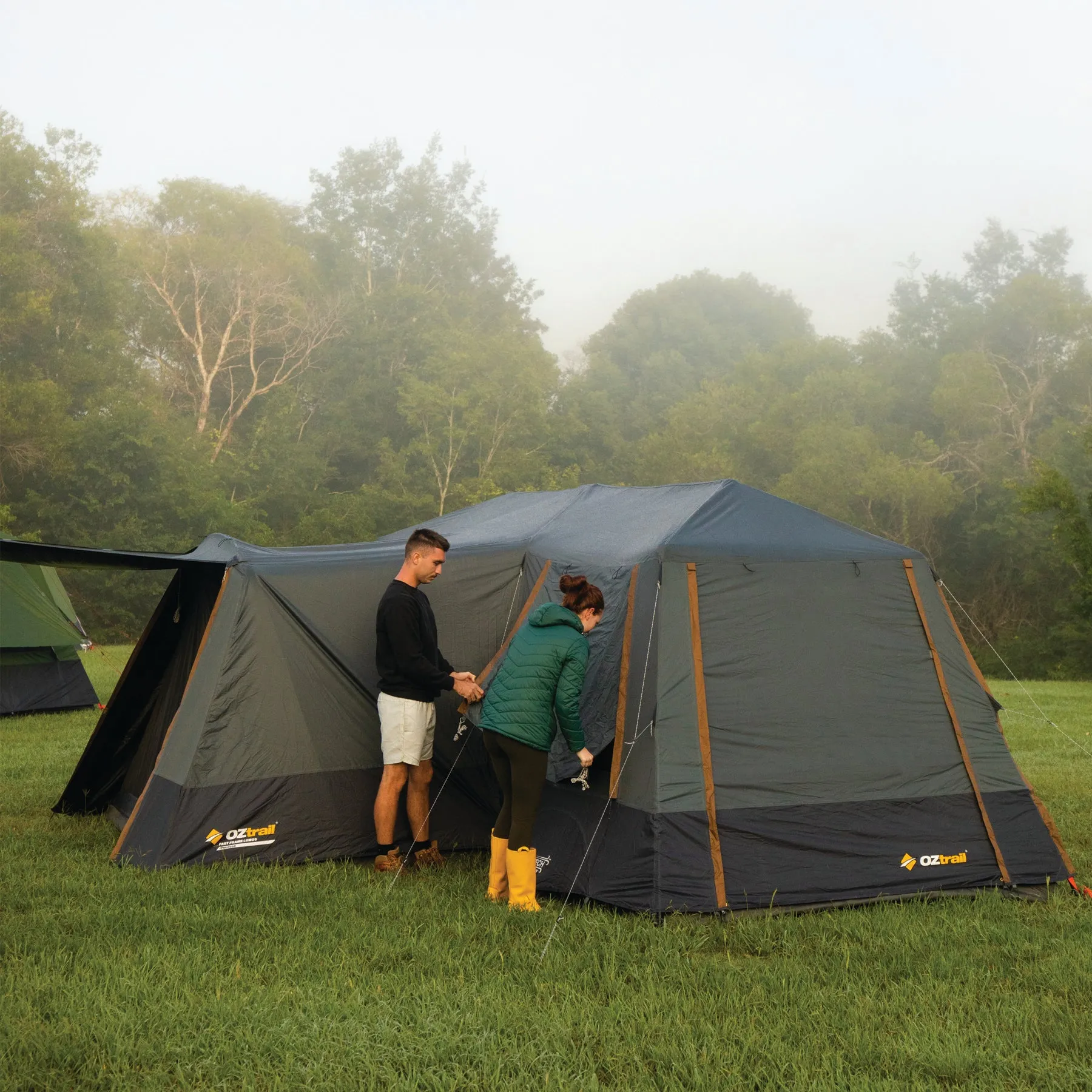 Fast Frame Lumos 12P Lighted Tent