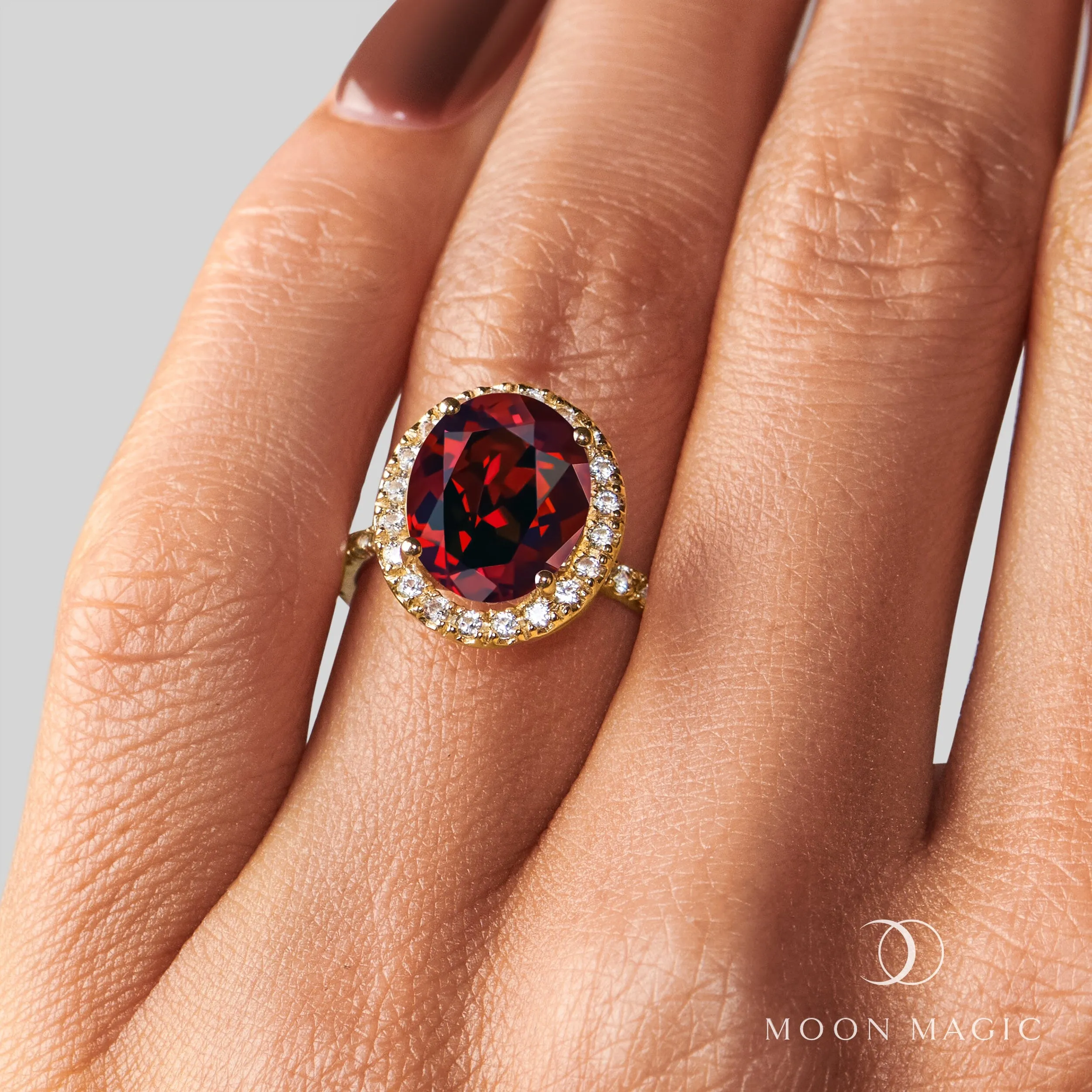 Garnet Ring - Queen Lana