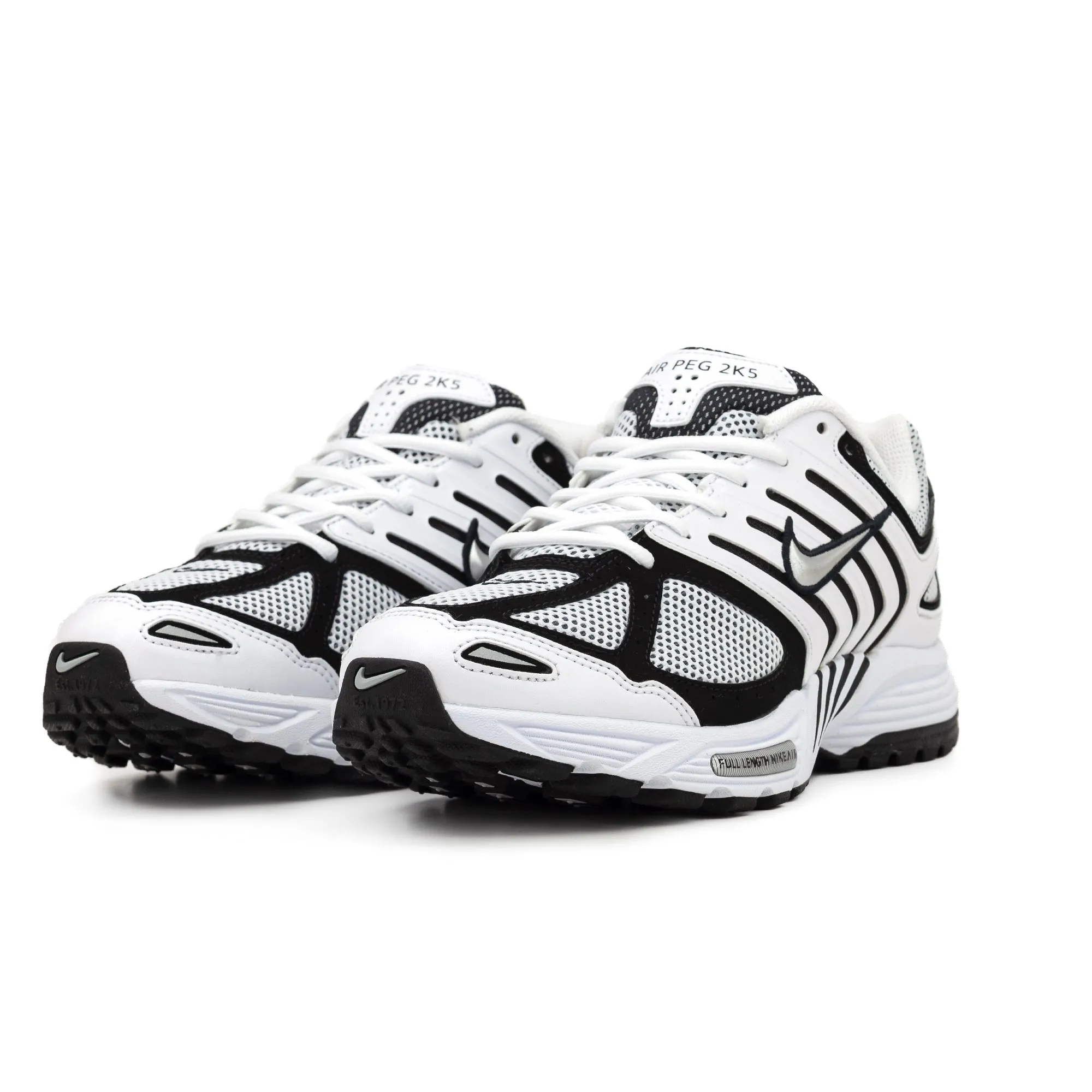 Nike Air Pegasus 2005 "White & Black" FJ1909-100