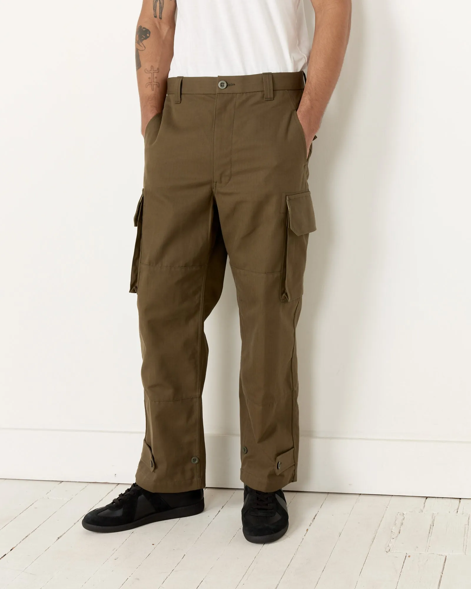 Pant in Olive