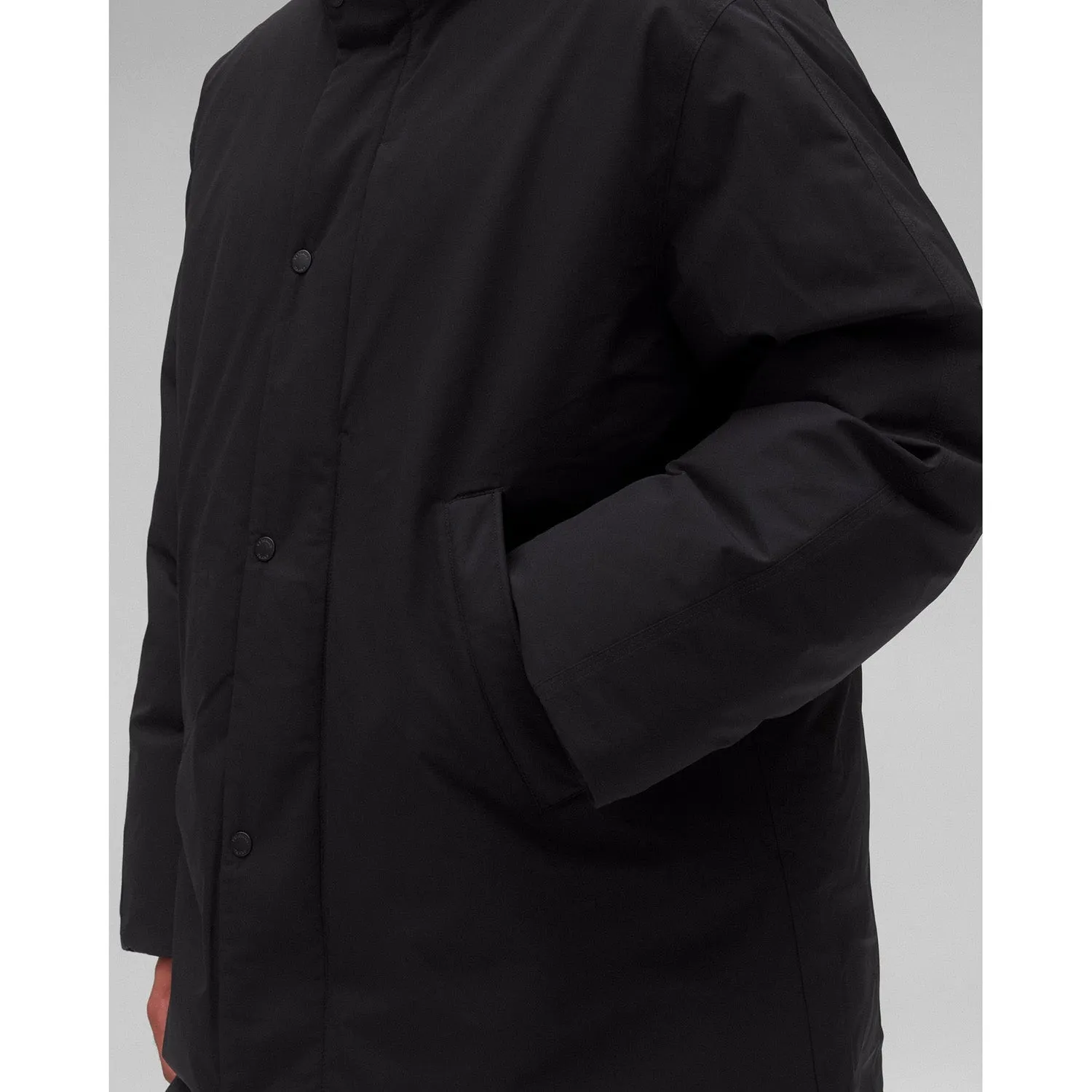 Reigning Champ Men Woven Tech Nylon Sideline Parka Black