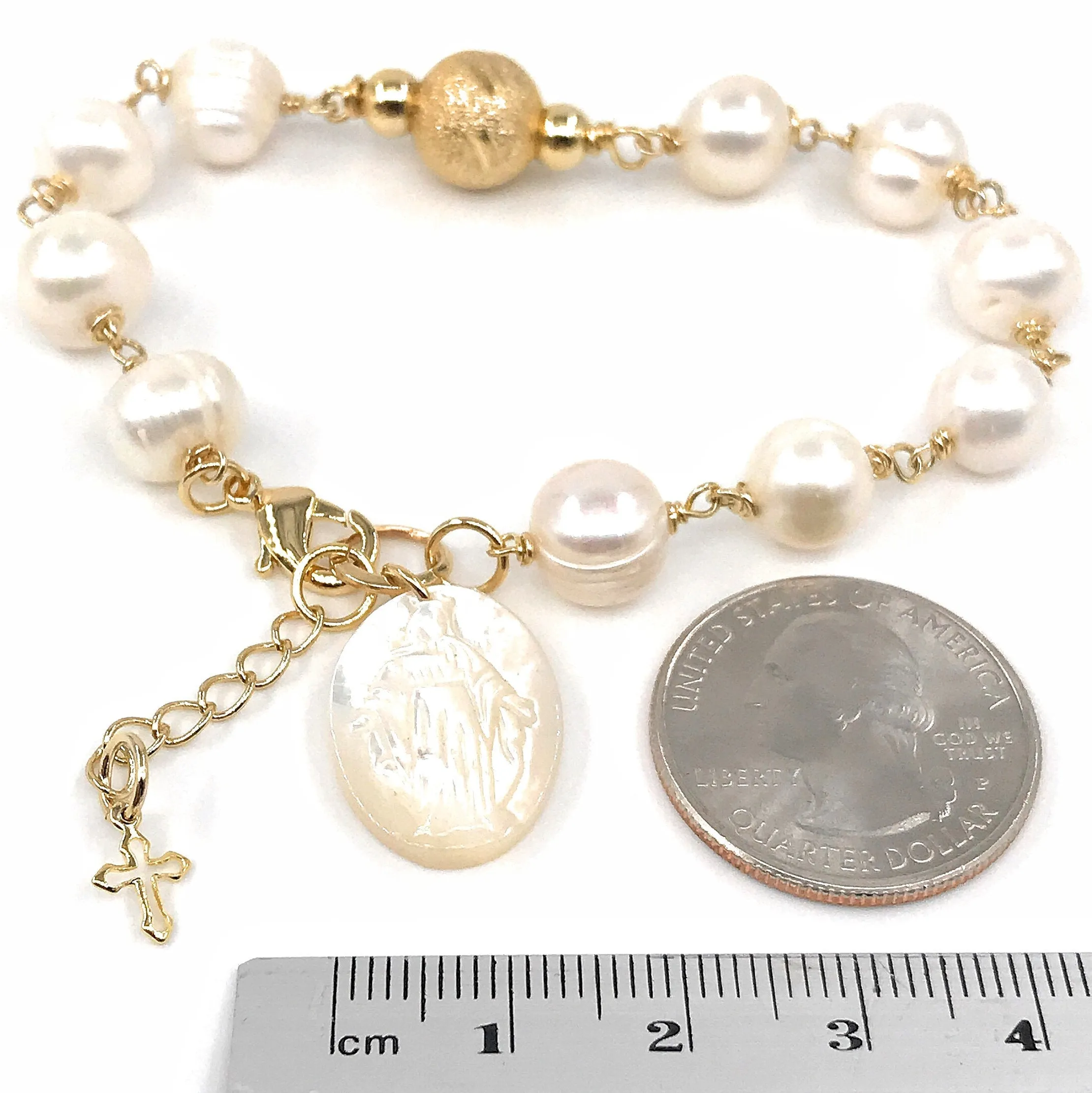 Virgin Mary Pendant Bracelet Miraculous Medal Freshwater Pearls Bracelet religious gifts Catholic gifts Virgen La Milagrosa mothers day gift