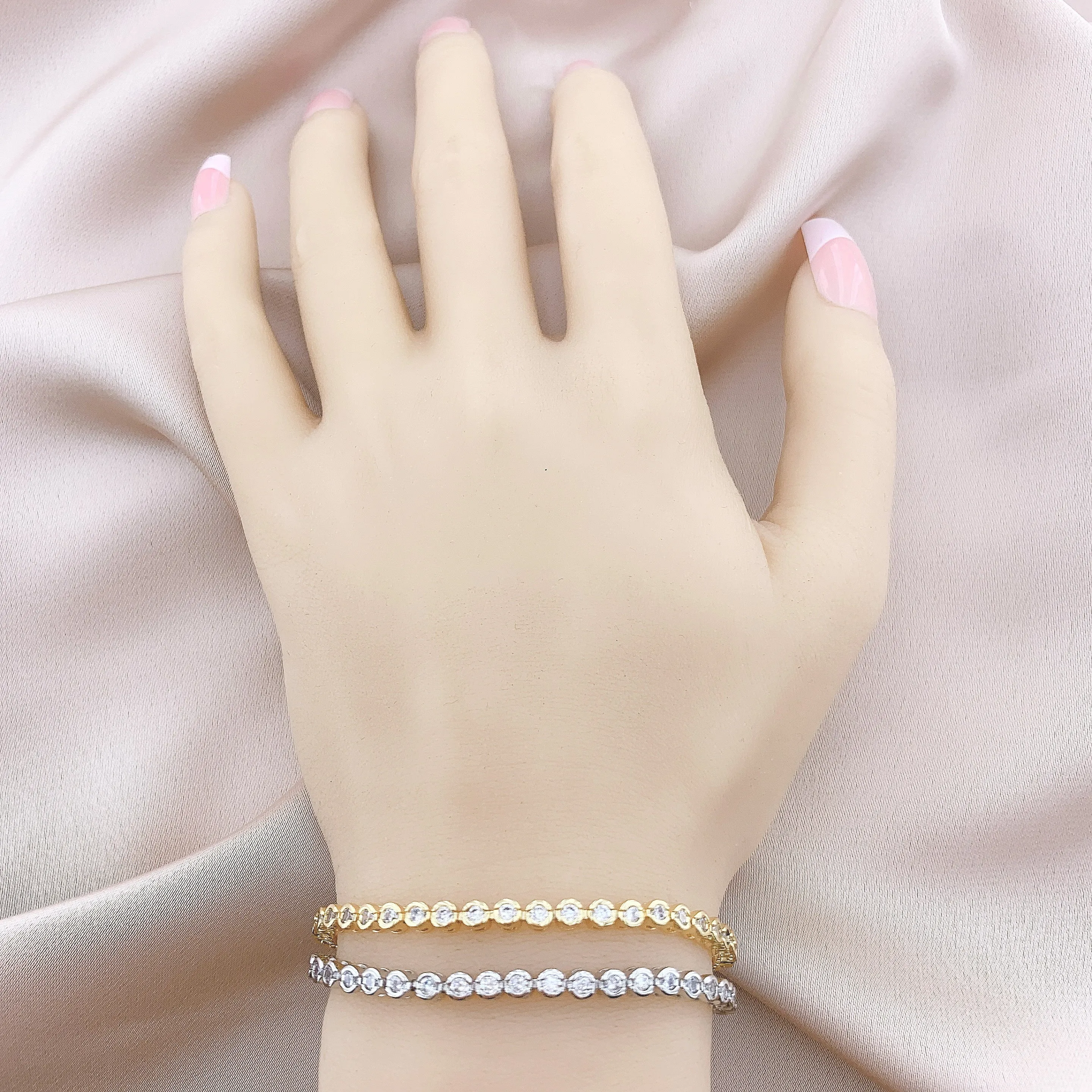 Women's Fashion Round CZ Tennis Bracelet